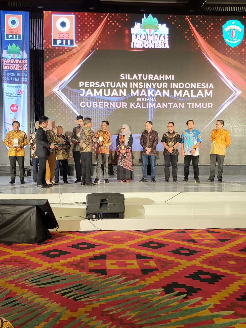PT Vale Indonesia Tbk meraih penghargaan PII pada Rapimnas dan Engineering Expo PII di Balikpapan. FOTO: ISTIMEWA