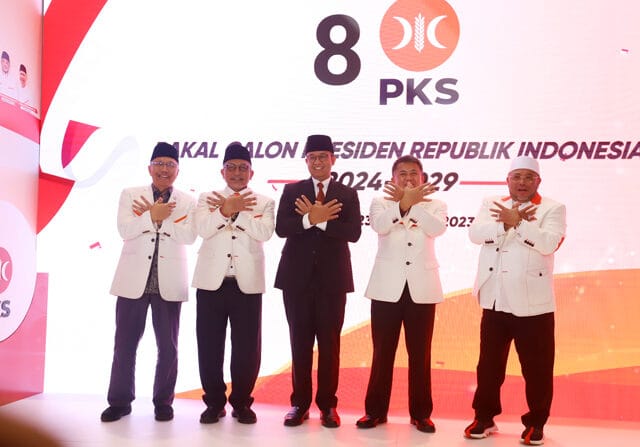 Jajaran Pengurus DPP PKS bersama Bakal Calon Presiden Republik Indonesia Anies Rasyid Baswedan, Jum’at (24/2/2023). FOTO: IST