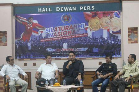 Suasana silatnas olahraga dengan tema Menuju Pentas Dunia yang dilaksanakan oleh PWI Pusat di Hall Dewan Pers, Sabtu (17/6/2023). Foto: Agus Panca Saputra