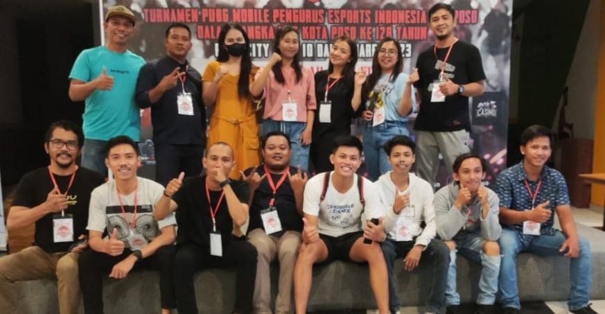 Pengurus dan atlet Esports Poso yang akan mengikuti seleksi pra PON 2024. FOTO: IST