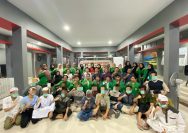 Mahasiswa-Mahasiswi PPL UIN Datokarama Palu bersama Keluarga Besar LPKA Kelas II Palu, berpose bersama dalam Malam Bakti dan Ramah Tamah, Sabtu (14/10/2023) malam. FOTO: HUMAS LPKA PALU